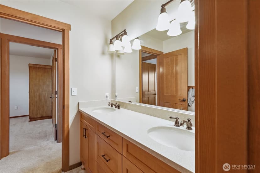 Property photo for 72 Telluride Drive, Ronald photo 35