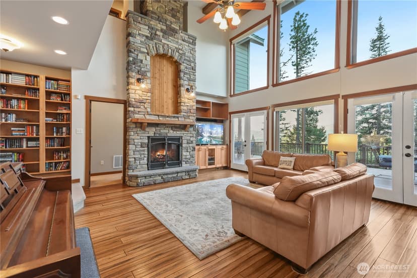 Property photo for 72 Telluride Drive, Ronald photo 4