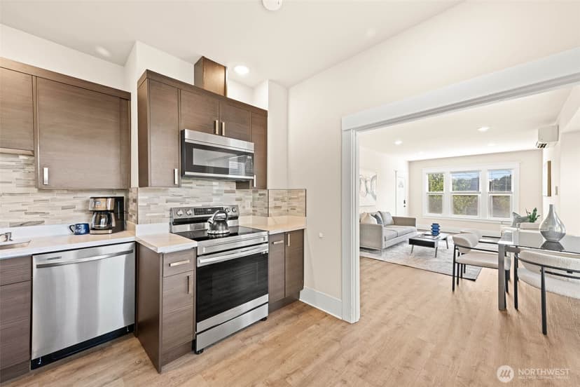 Property photo for 1413 26th Avenue, Seattle photo 16