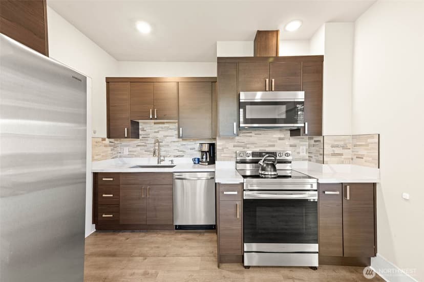 Property photo for 1413 26th Avenue, Seattle photo 14
