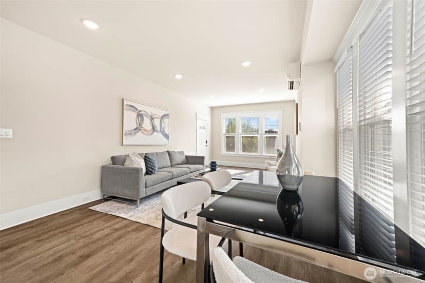 Property photo for 1413 26th Avenue, Seattle photo 10