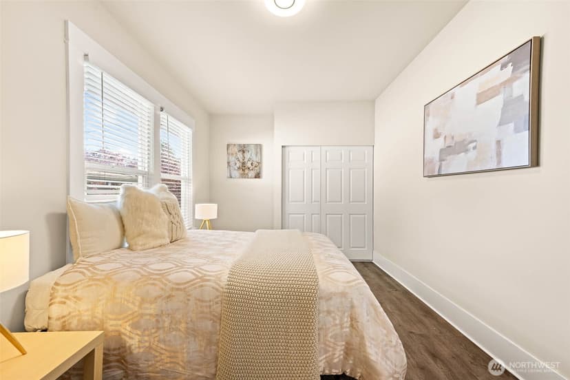 Property photo for 1413 26th Avenue, Seattle photo 20