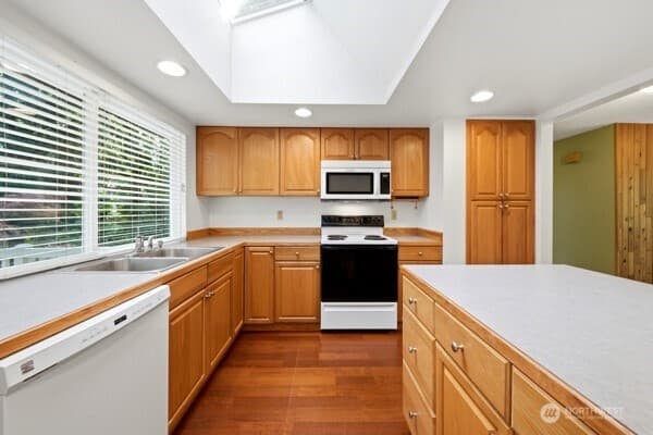 Property photo for 9215 NE 178th Street, Bothell photo 12