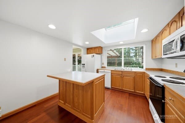 Property photo for 9215 NE 178th Street, Bothell photo 10