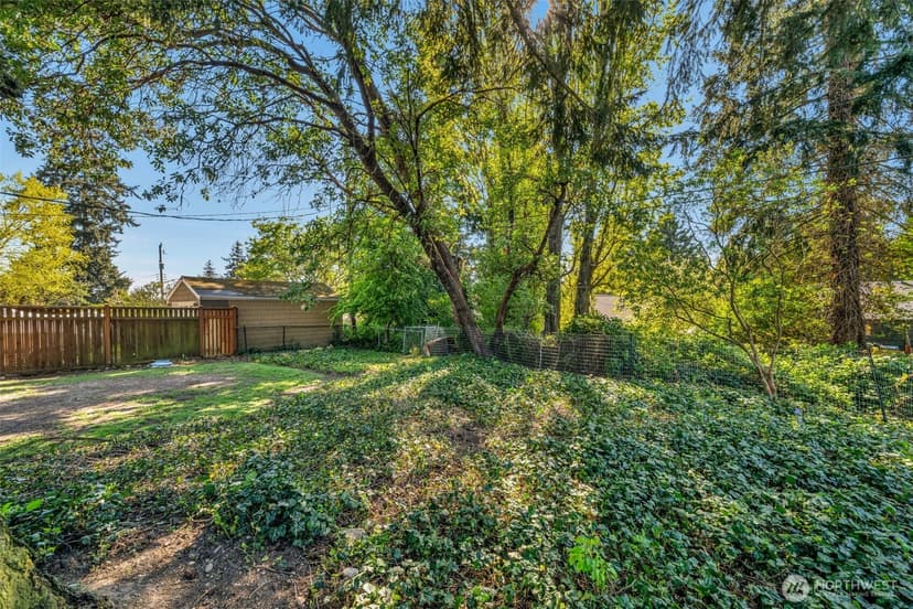 Property photo for 8427 30th Avenue SW, Seattle photo 28