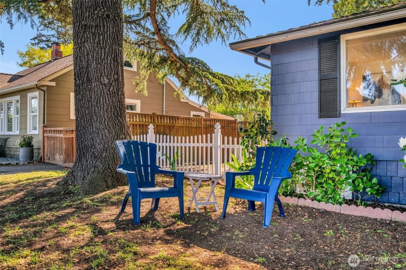 Property photo for 8427 30th Avenue SW, Seattle photo 21