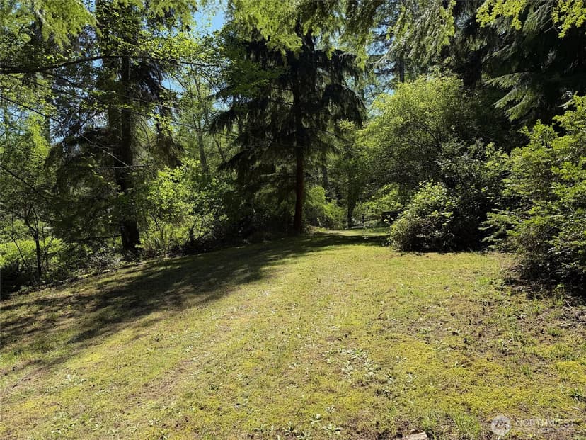 Property photo for 4945 Lakeside Drive, Langley photo 17
