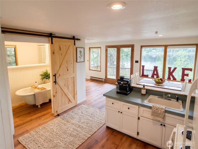 Property photo for 4945 Lakeside Drive, Langley photo 4