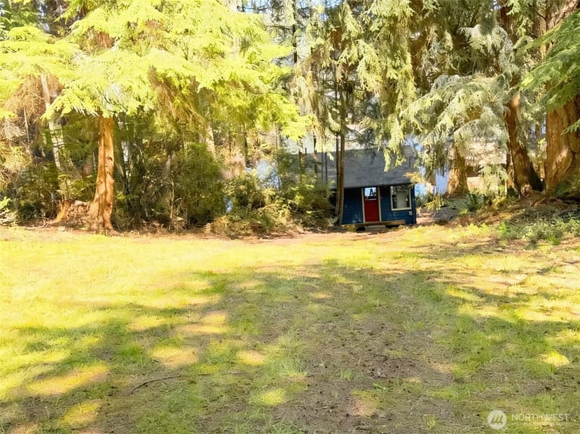 Property photo for 4945 Lakeside Drive, Langley photo 14