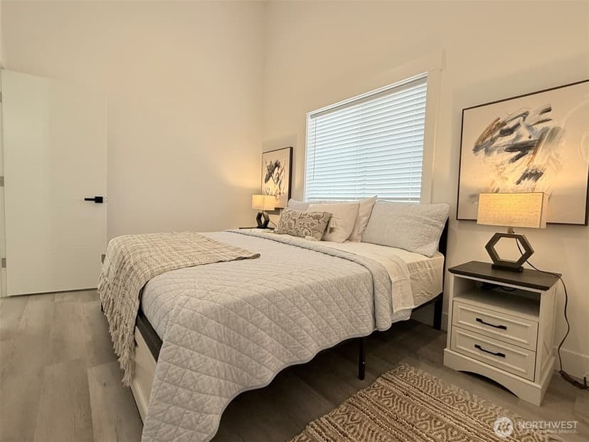 Property photo for 737 Ocean Shores Boulevard SW, Ocean Shores photo 17