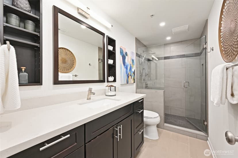 Property photo for 2130 Newport Way NW #7-4, Issaquah photo 18