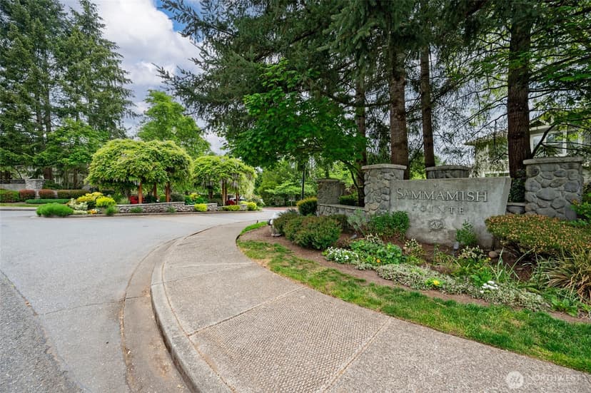 Property photo for 2130 Newport Way NW #7-4, Issaquah photo 2