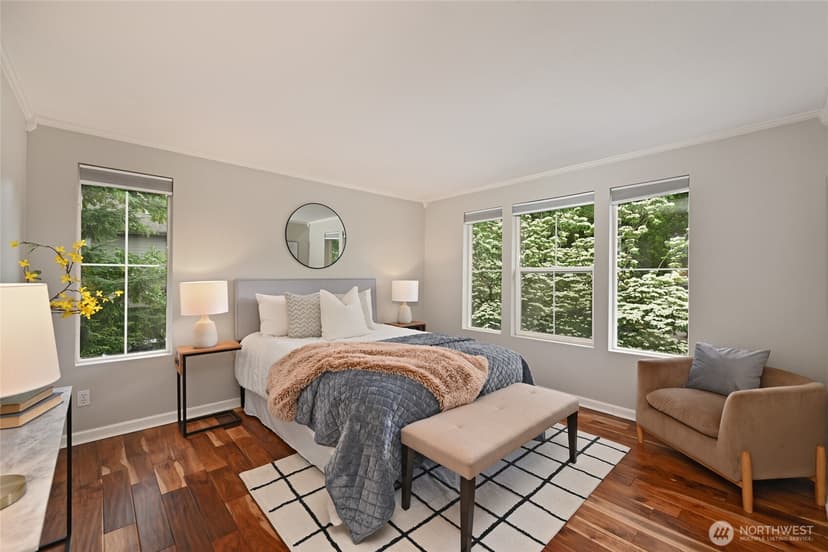 Property photo for 2130 Newport Way NW #7-4, Issaquah photo 15