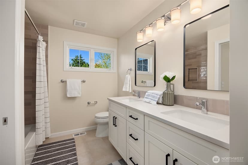 Property photo for 26817 SE 22nd Way, Sammamish photo 24