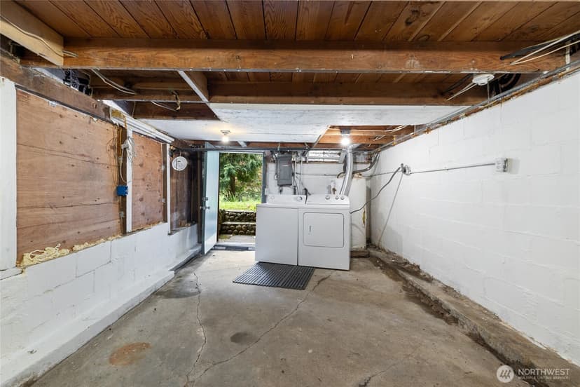 Property photo for 17426 SE 60th Street, Bellevue photo 22