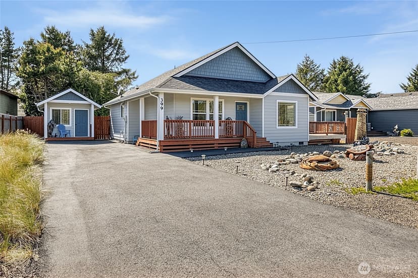 Property photo for 399 Seashore Street SW, Ocean Shores photo 2