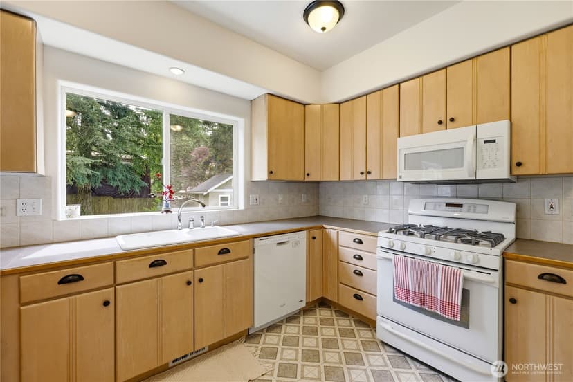 Property photo for 379 NW Mosher Canyon Road, Bremerton photo 12