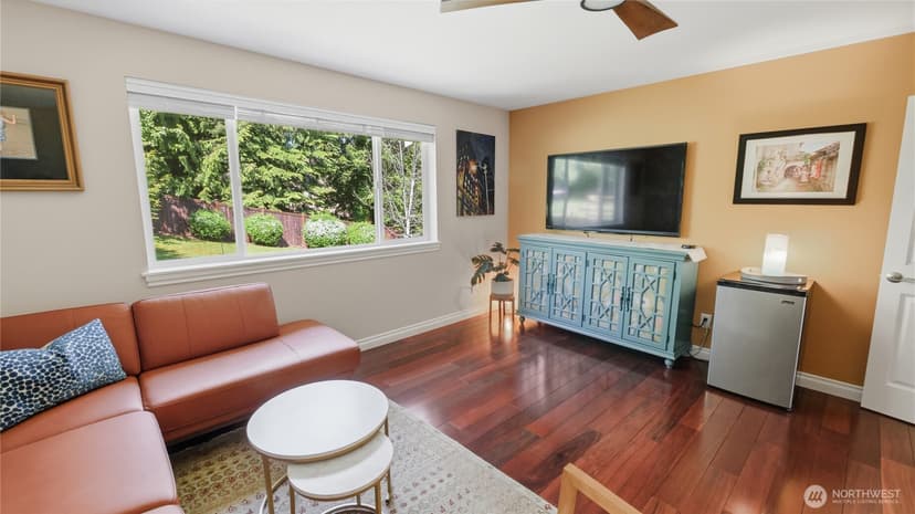 Property photo for 18212 73rd Avenue W, Edmonds photo 17