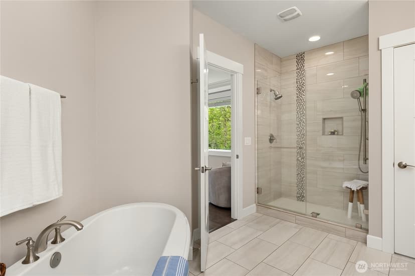 Property photo for 6903 NE New Brooklyn Road, Bainbridge Island photo 26