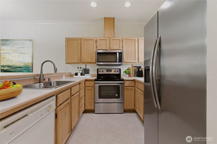 Property photo for 5400 Harbour Pointe Boulevard #G202, Mukilteo photo 5