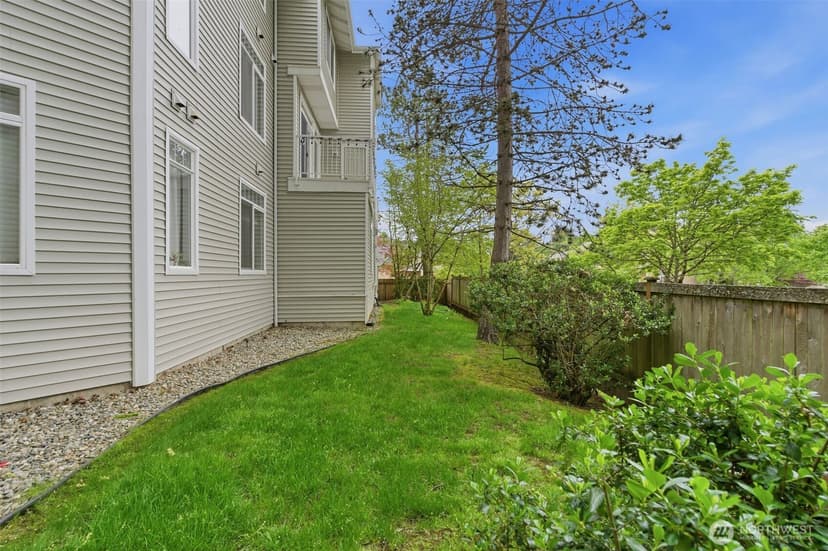 Property photo for 5400 Harbour Pointe Boulevard #G202, Mukilteo photo 32