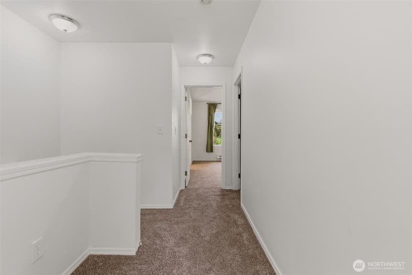 Property photo for 5400 Harbour Pointe Boulevard #G202, Mukilteo photo 25