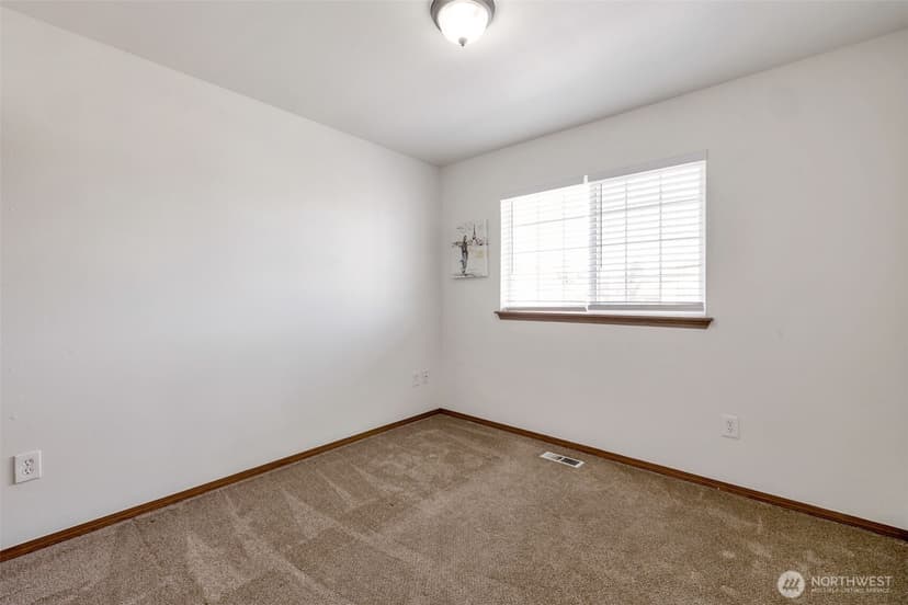 Property photo for 4622 S 73rd Street Ct, Tacoma photo 22