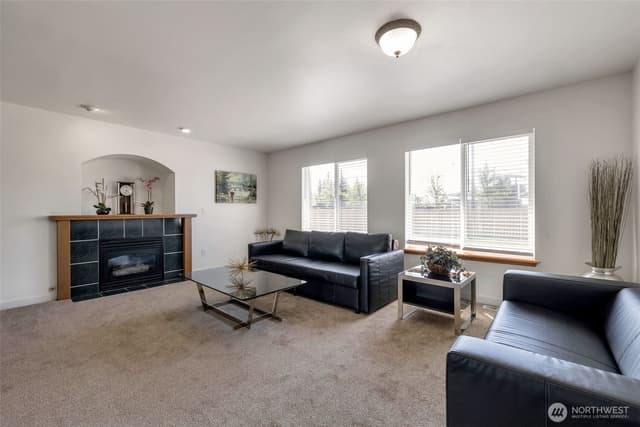Property photo for 4622 S 73rd Street Ct, Tacoma photo 4