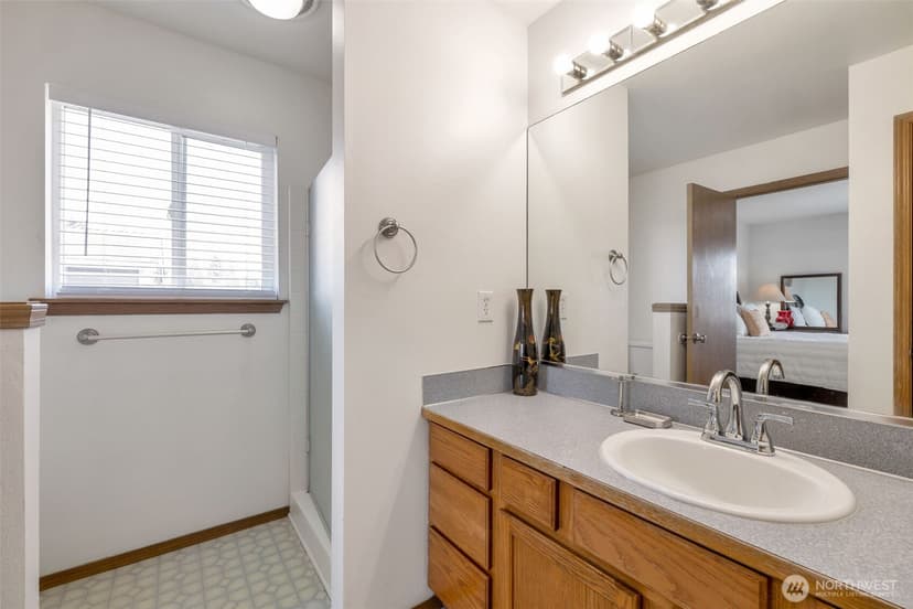 Property photo for 4622 S 73rd Street Ct, Tacoma photo 18