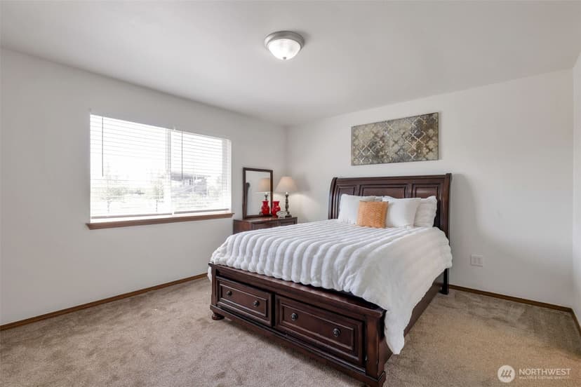 Property photo for 4622 S 73rd Street Ct, Tacoma photo 17