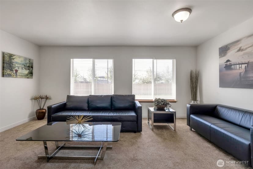 Property photo for 4622 S 73rd Street Ct, Tacoma photo 5