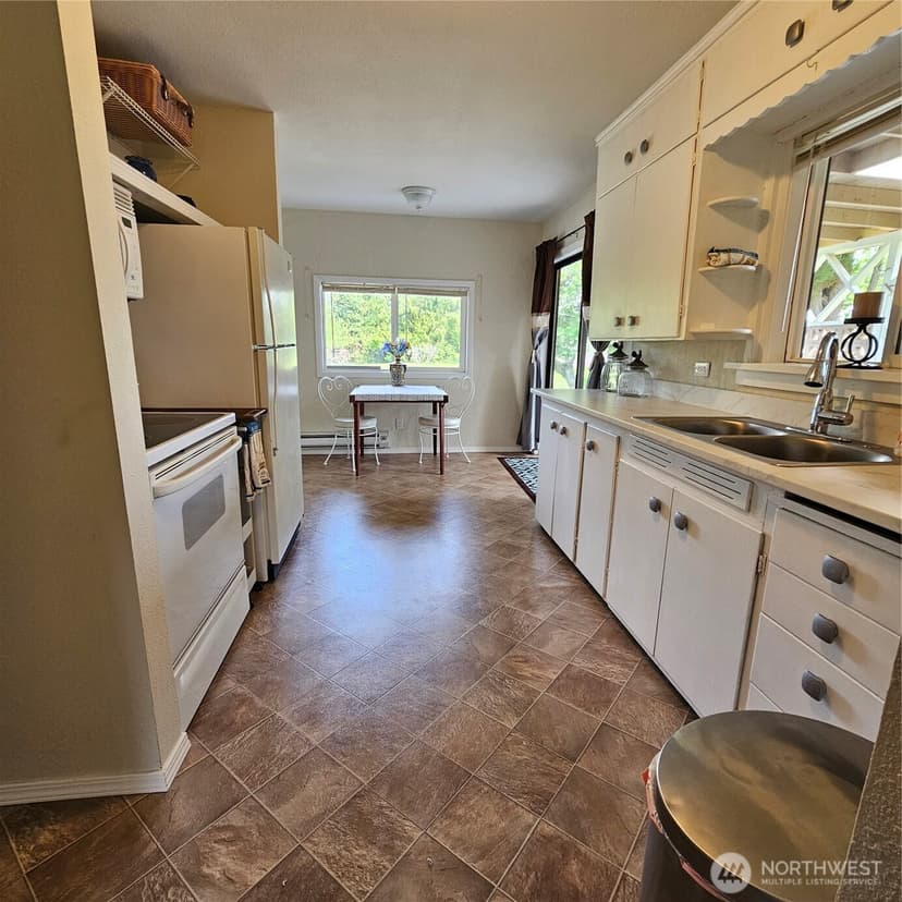 Property photo for 4127 SE Lovell Street, Port Orchard photo 7