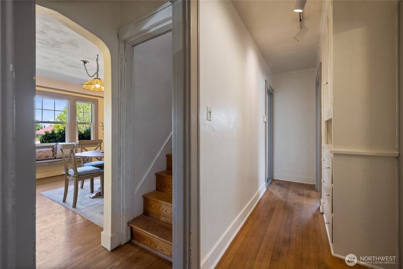 Property photo for 923 N Junett Street, Tacoma photo 16