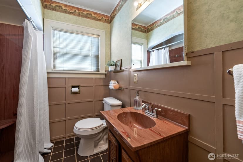 Property photo for 923 N Junett Street, Tacoma photo 14