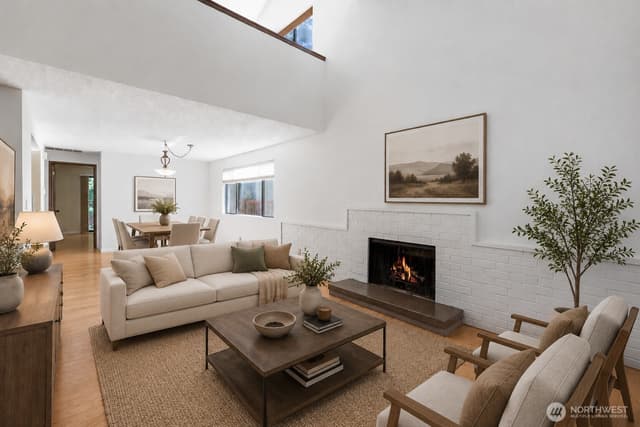 Property photo for 932 S 245th Place, Des Moines photo 4