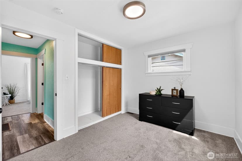 Property photo for 3018 S Proctor Street, Tacoma photo 15