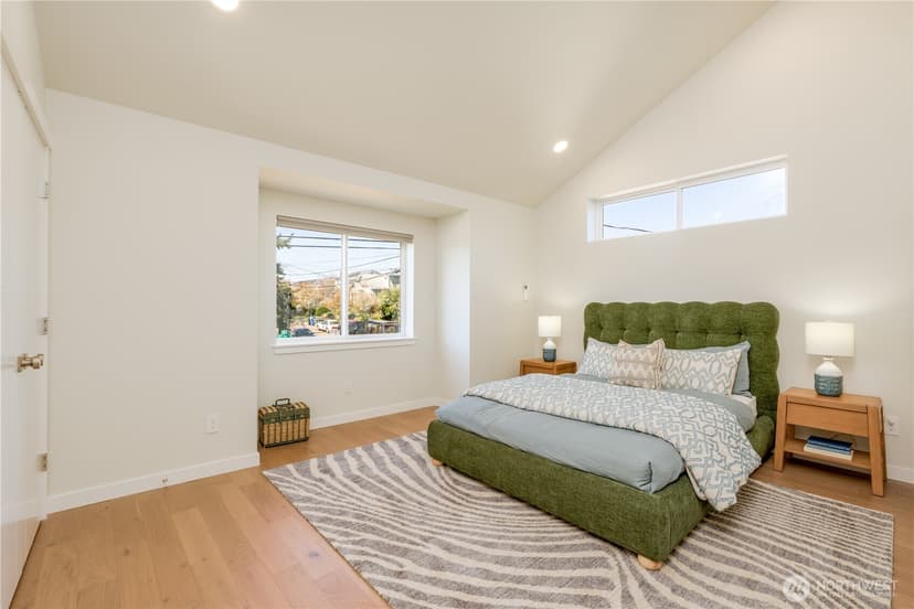 Property photo for 5116 15th Avenue S, Seattle photo 9