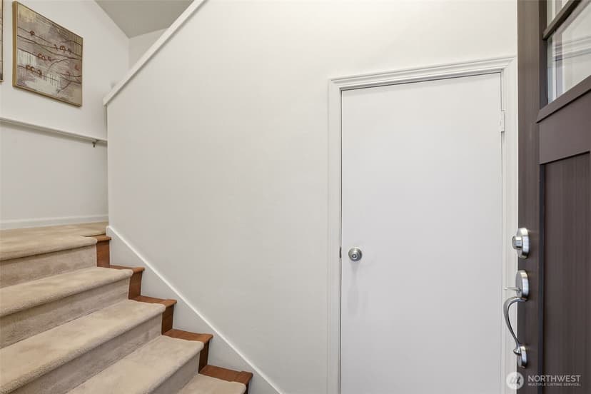 Property photo for 1542 NE 140th Street #E6, Seattle photo 5