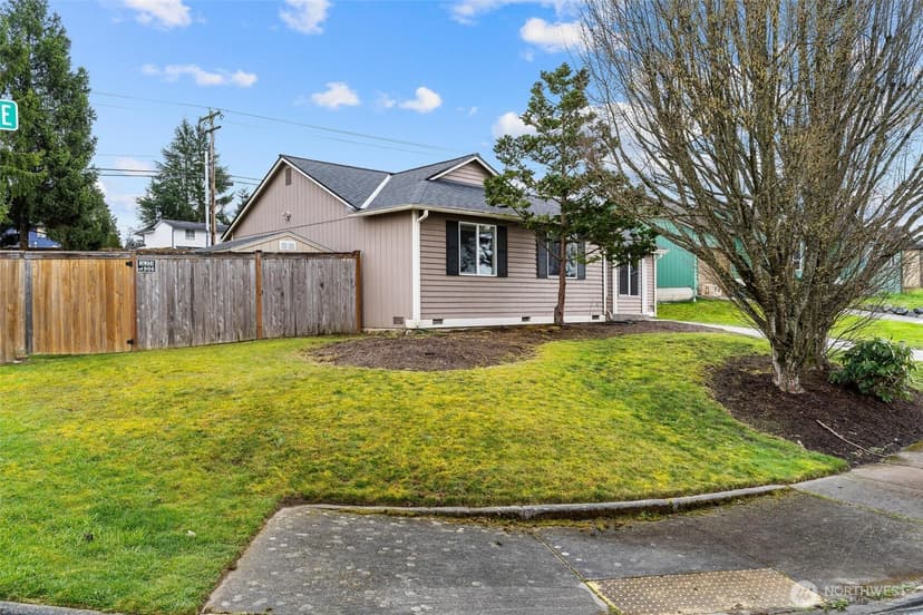 Property photo for 6713 66th Drive NE, Marysville photo 31