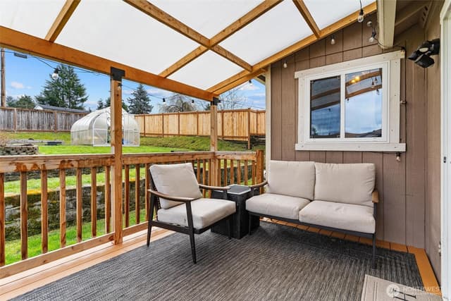Property photo for 6713 66th Drive NE, Marysville photo 3