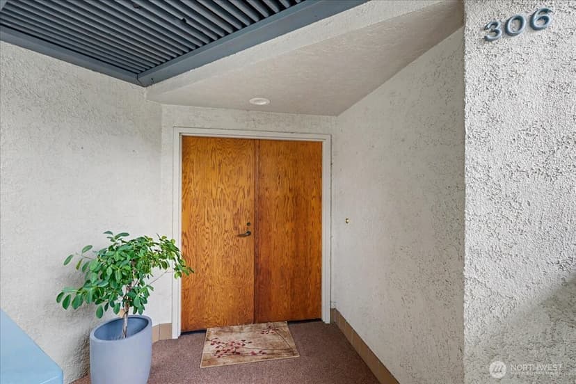 Property photo for 3016 N Narrows Drive #306, Tacoma photo 26