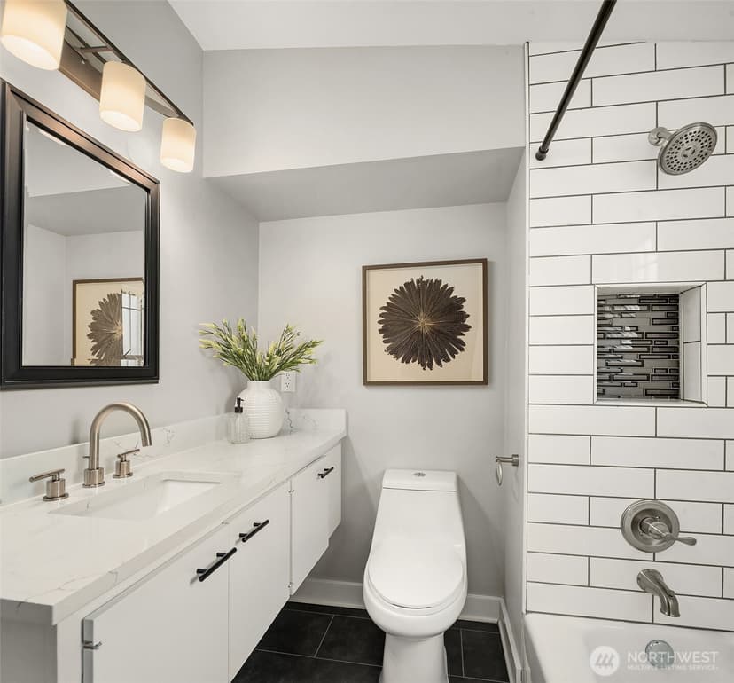 Property photo for 1414 Lake Washington Boulevard S, Seattle photo 34
