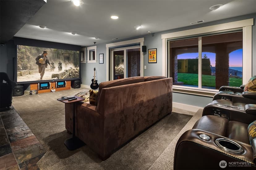 Property photo for 17003 Talbot Road, Edmonds photo 26