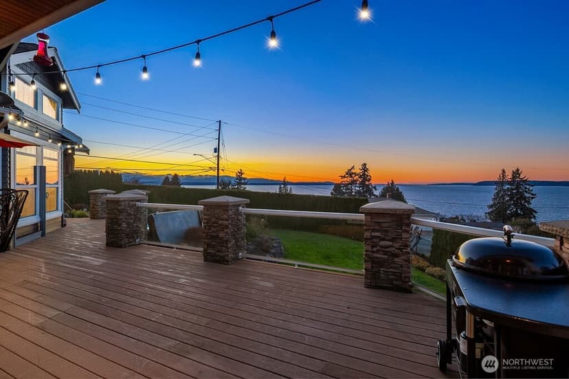 Property photo for 17003 Talbot Road, Edmonds photo 33