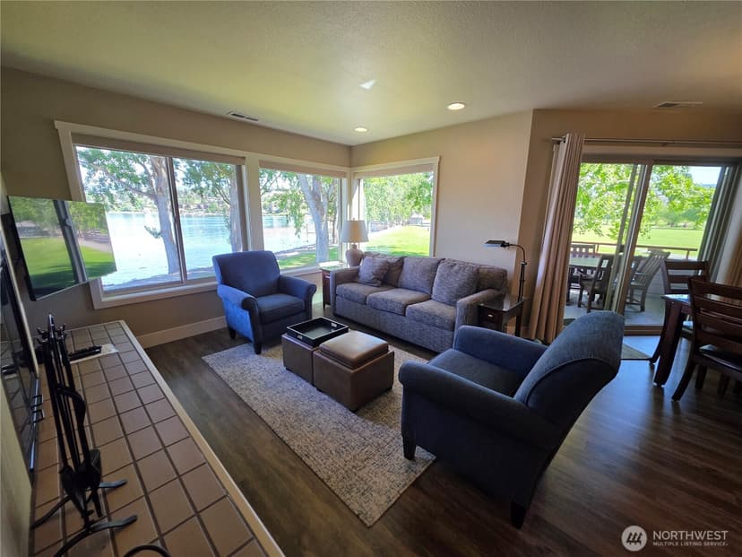 Property photo for 1 Beach 557-E, Manson photo 7