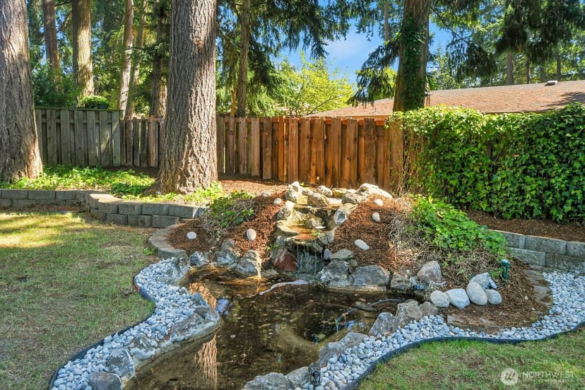 Property photo for 12117 NE 143rd Place, Kirkland photo 26