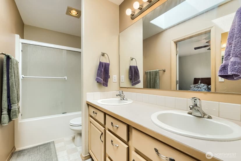 Property photo for 1008 R Street NW, Auburn photo 14