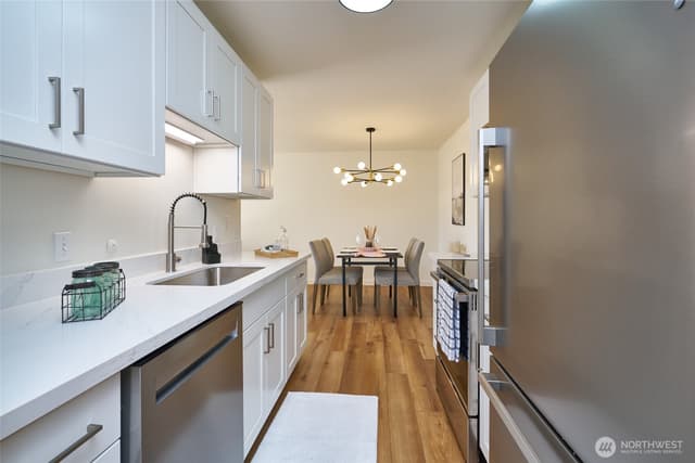 Property photo for 13229 Linden Avenue N #403B, Seattle photo 3