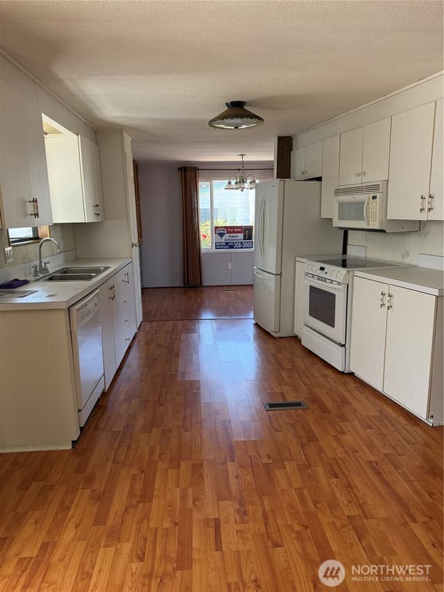 Property photo for 1415 84th Street SE #117, Everett photo 3