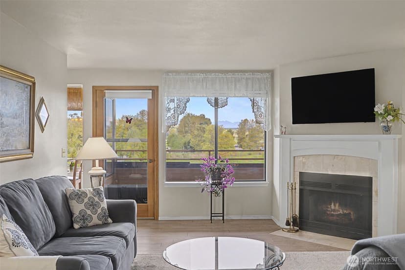 Property photo for 101 Pine Avenue #303, Snohomish photo 10